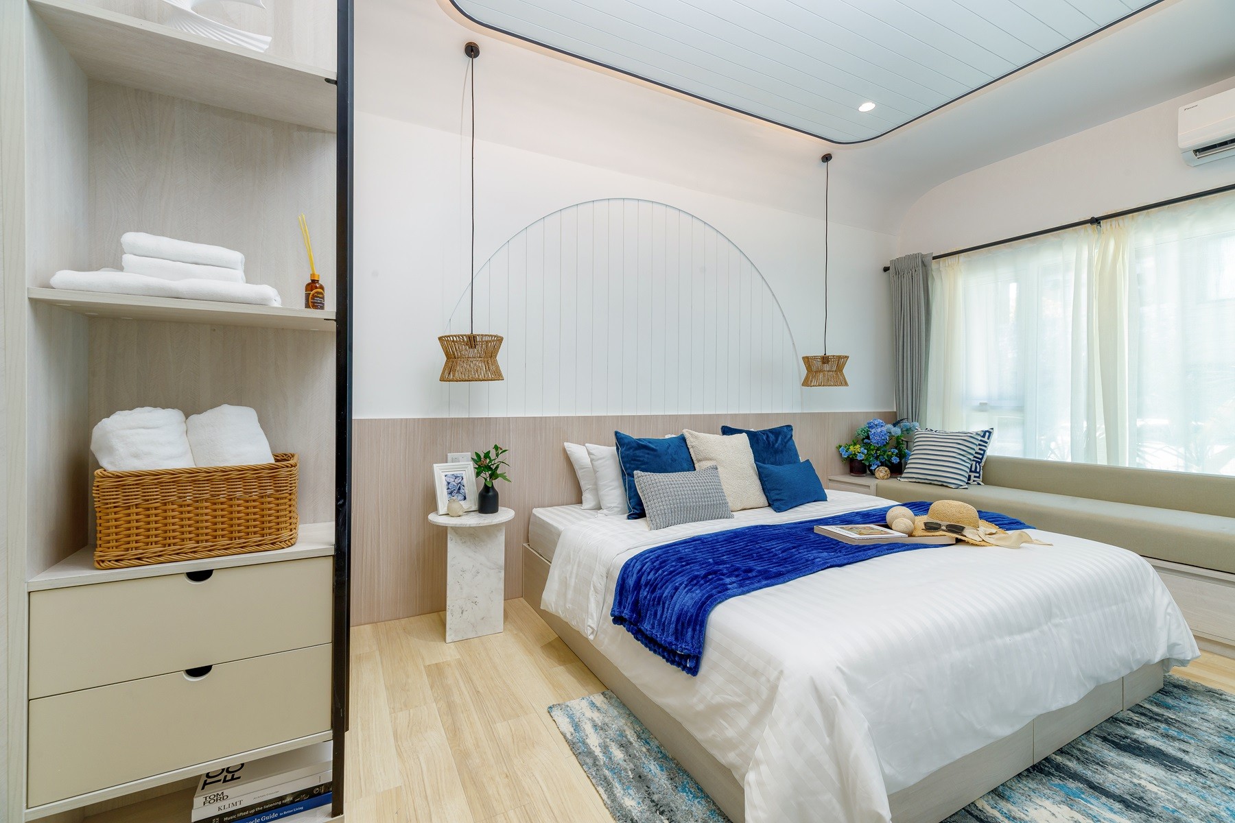 de273bcb-3fca-4261-985c-d4b0c19d1fe3 Title Serenity condo