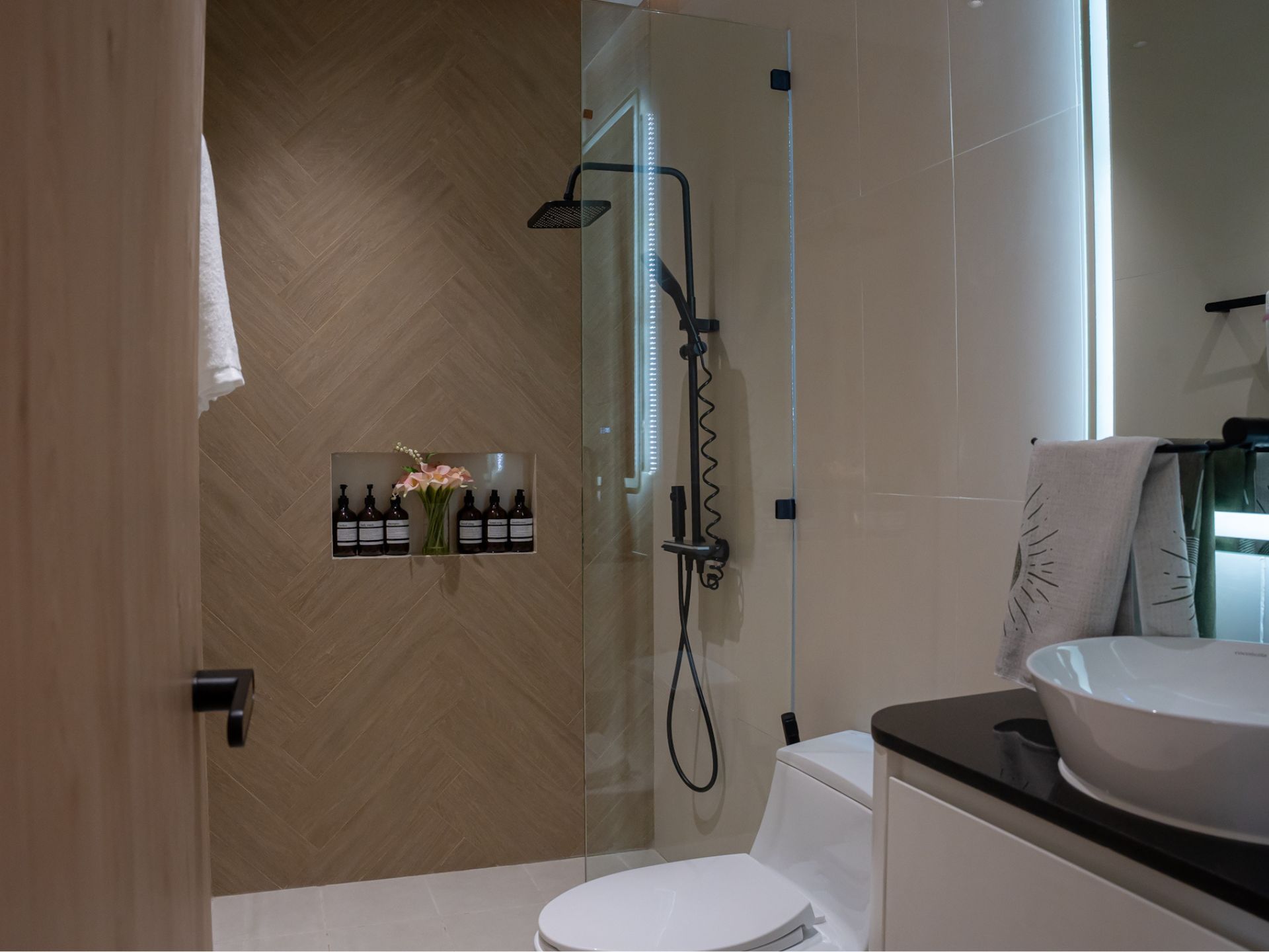 The Trees Residense condo