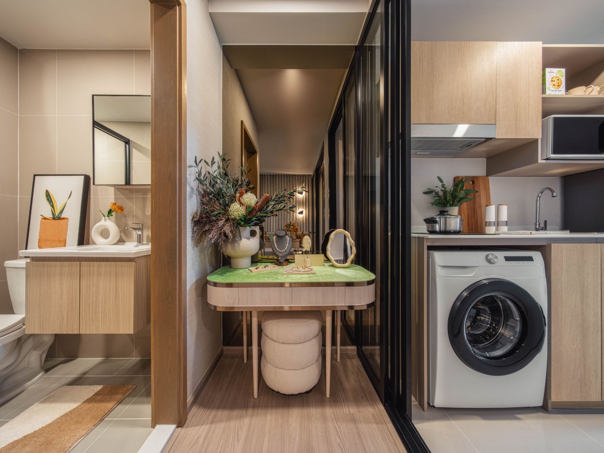 787e3d15-cfd3-47b4-b8be-09d009913f07 The Base Bukit condo interior