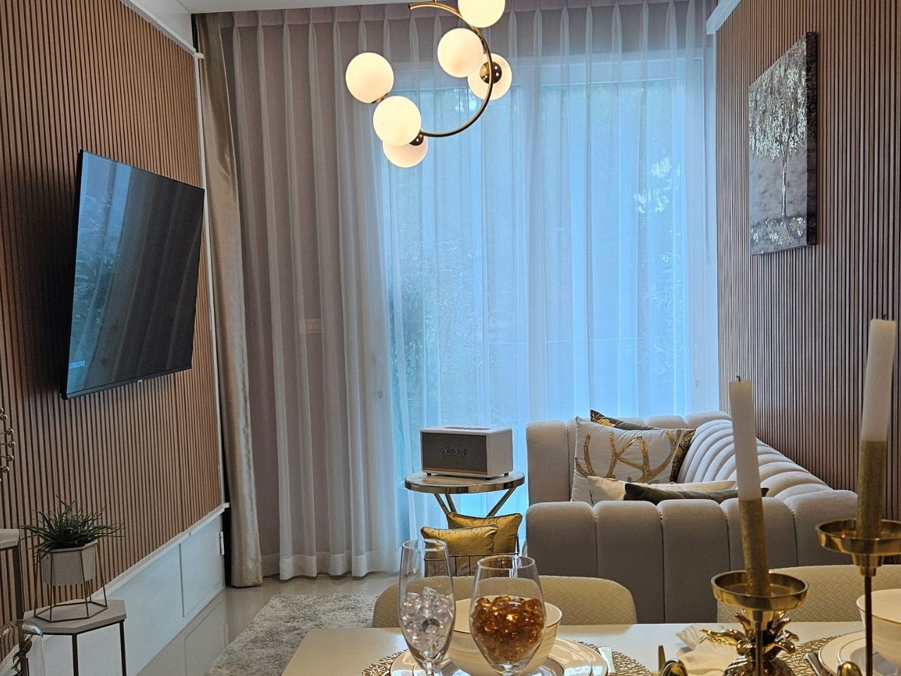 9803db05-3765-4d61-a5d0-d88f555fca78