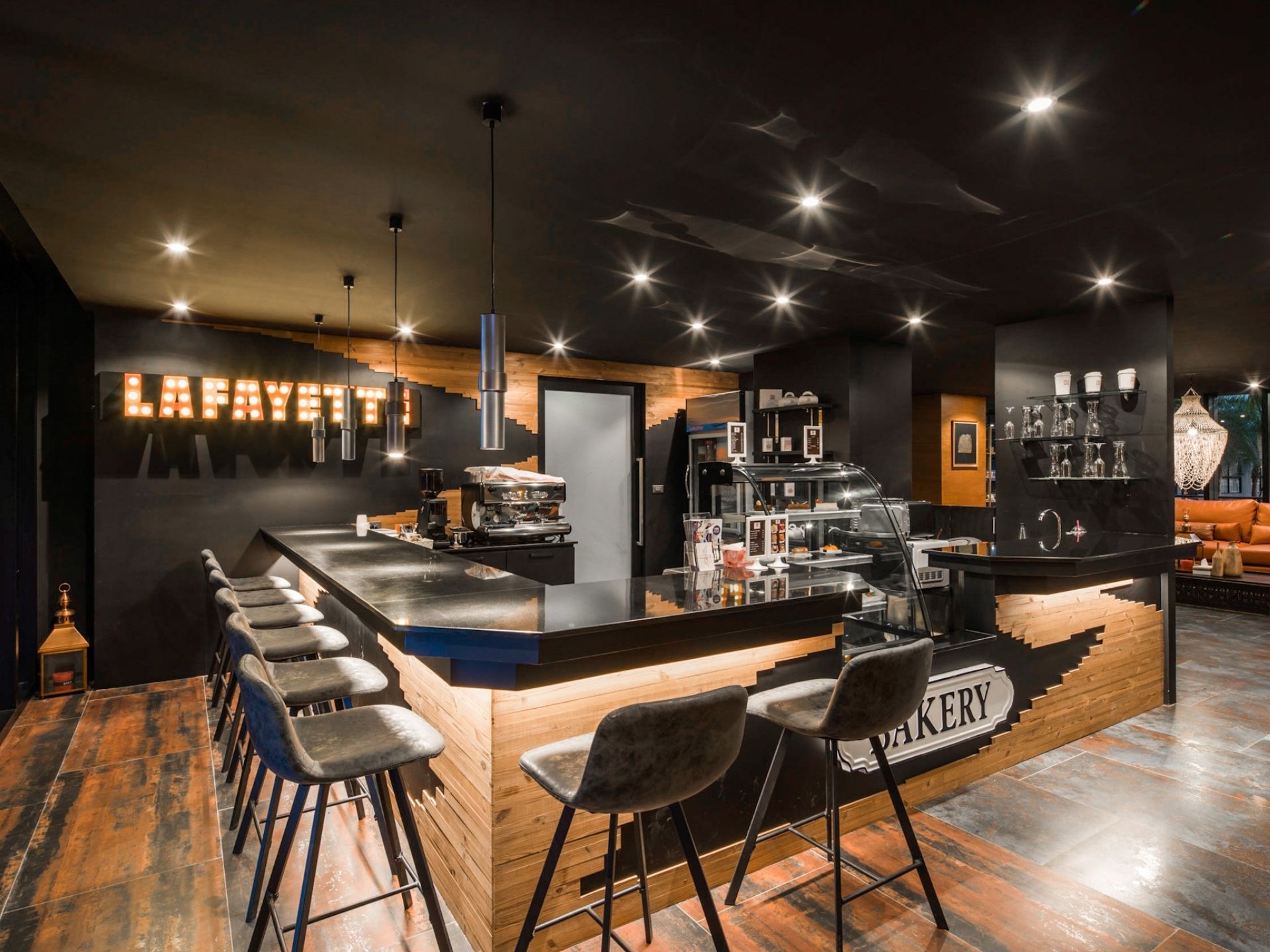 бар The City Phuket condo